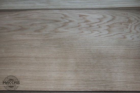 Шпон Дуб 0,6 мм (Тангенциальный)