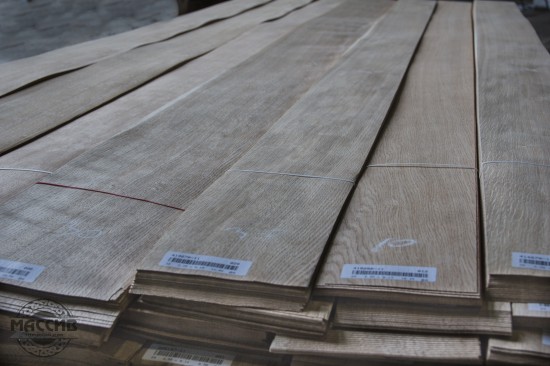 Шпон Дуб 0,6мм (Радиальный)